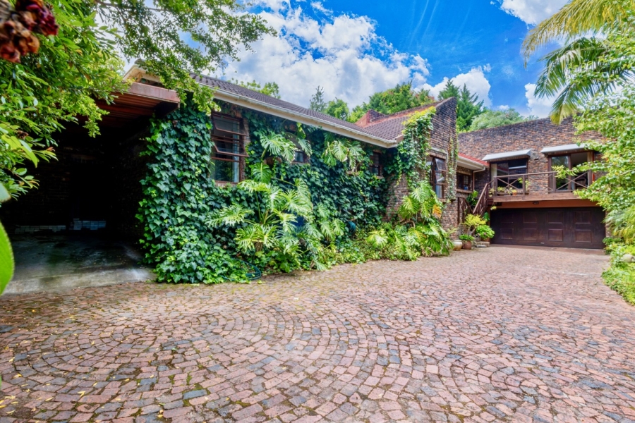 5 Bedroom Property for Sale in Fernridge Western Cape